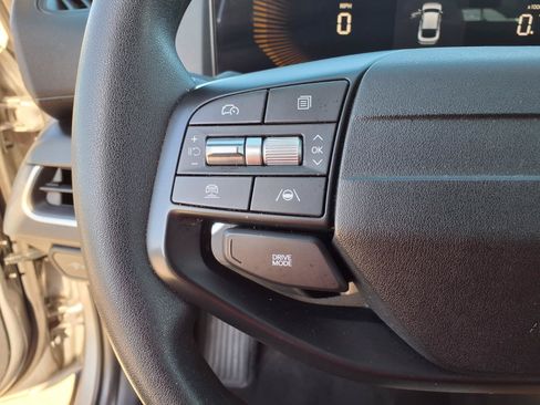 Used 2025 Kia K4 FWD image 19