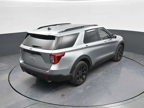 Certified 2024 Ford Explorer ST-Line w/ Class IV Trailer Tow Package AWD/4WD image 32