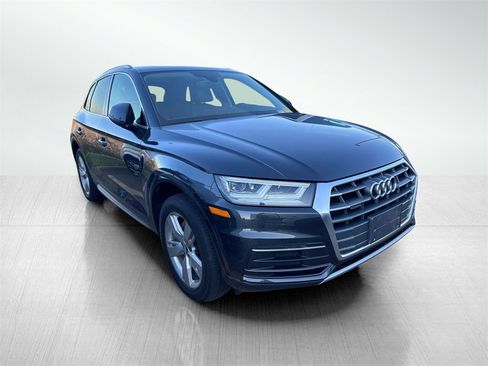 Used 2018 Audi Q5 2.0T Premium Plus w/ Premium Plus Package image 2