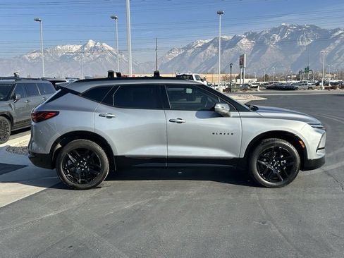 Certified 2023 Chevrolet Blazer RS image 31