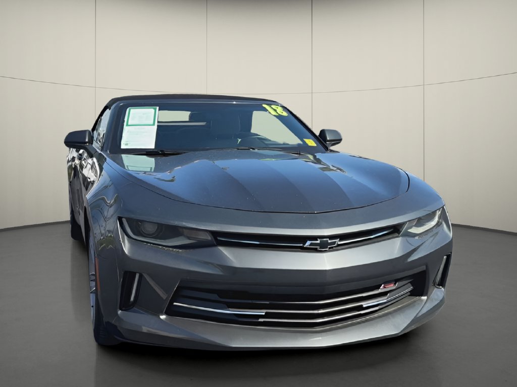 Used 2018 Chevrolet Camaro LT RWD image 2