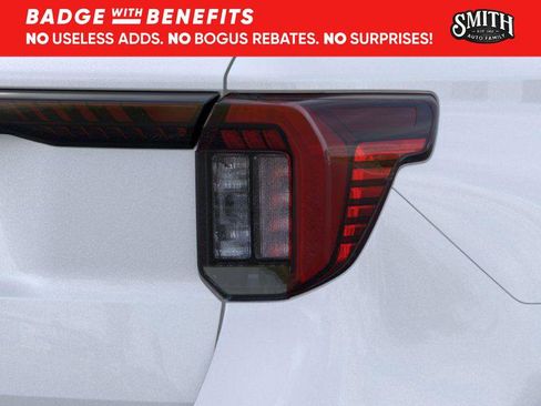 New 2026 Ford Explorer Active image 22