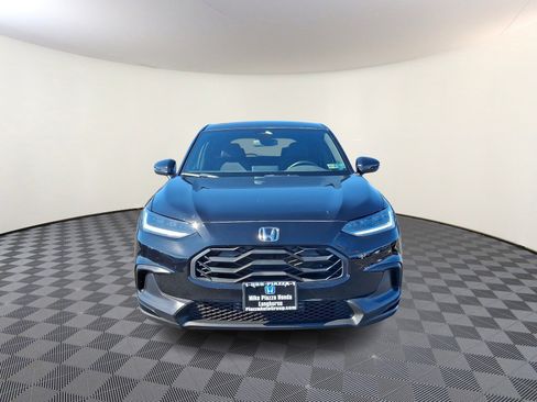 Used 2025 Honda HR-V Sport image 2