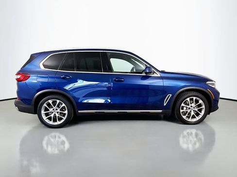 Used 2022 BMW X5 xDrive40i w/ Premium Package image 8