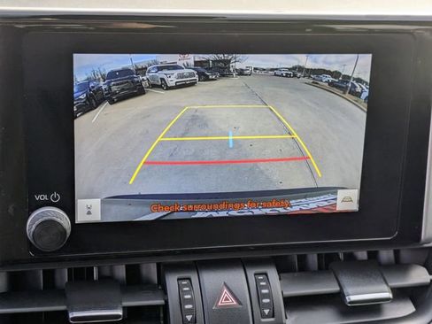 Used 2024 Toyota RAV4 XLE Premium image 18