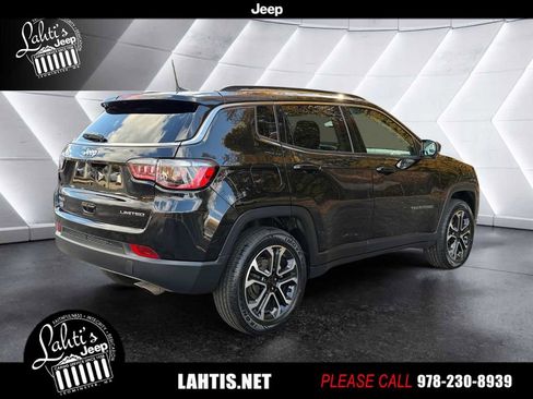 Certified 2022 Jeep Compass Limited image 4