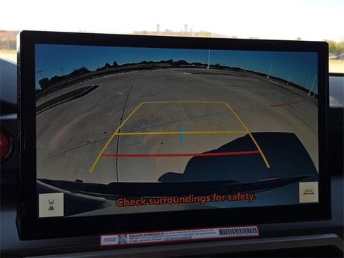 Used 2024 Toyota Tacoma TRD Off-Road image 20