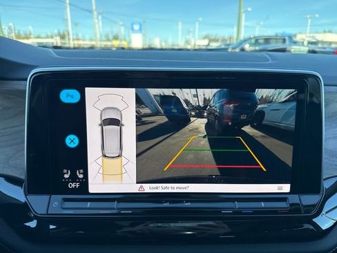 New 2026 Volkswagen Atlas SE AWD/4WD image 32