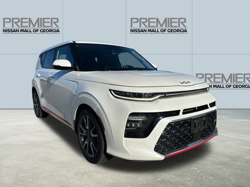 Used 2022 Kia Soul Turbo image 3