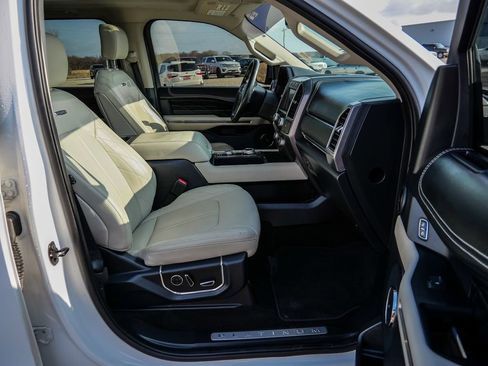 Used 2020 Ford Expedition Platinum image 15