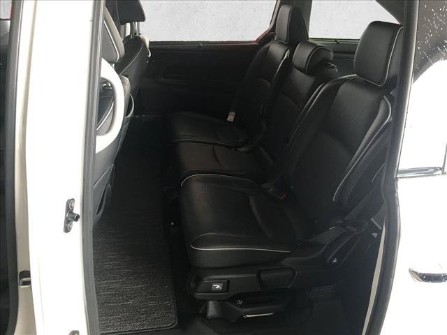 Used 2024 Honda Odyssey Elite image 16