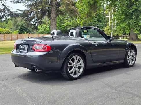 Used 2015 MAZDA MX-5 Miata Grand Touring w/ Premium Package RWD image 6