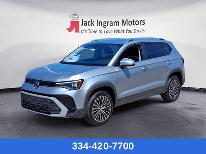 Used 2025 Volkswagen Taos SE