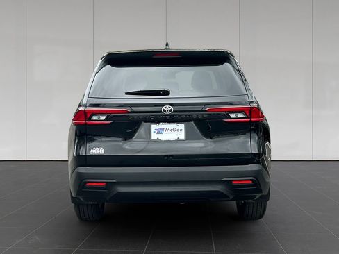 Used 2026 Toyota Grand Highlander LE image 4