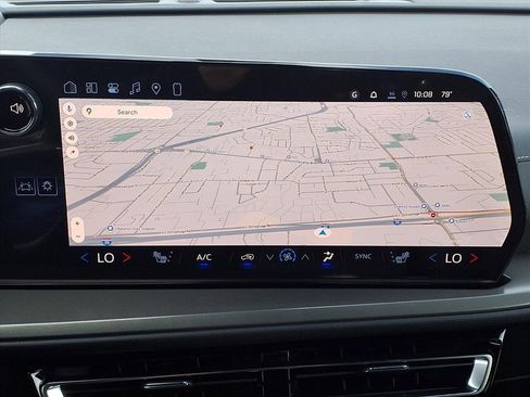 New 2026 Chevrolet Traverse LT w/ Sun and Wheel Package image 11