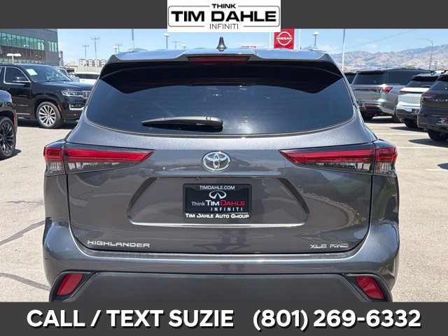 Used 2023 Toyota Highlander XLE AWD/4WD image 9