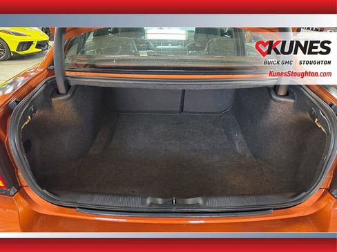 Used 2011 Dodge Charger SE image 36