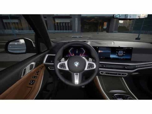 Used 2026 BMW X5 sDrive40i w/ Executive Package RWD image 13