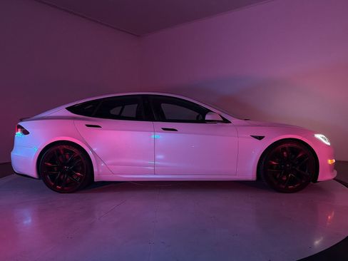 Used 2021 Tesla Model S Plaid AWD/4WD image 46