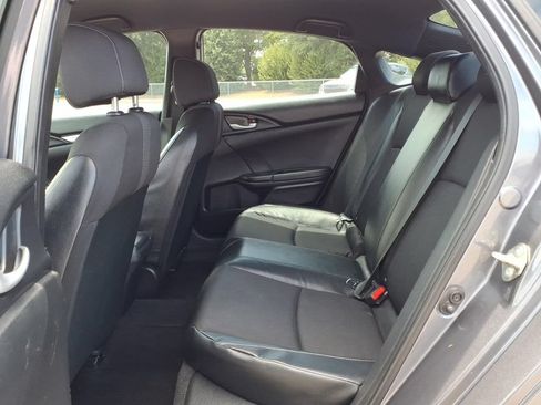 Used 2019 Honda Civic Sport image 4