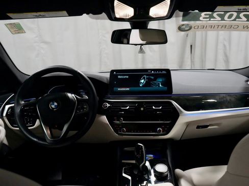 Certified 2023 BMW 540i xDrive w/ Premium Package image 6