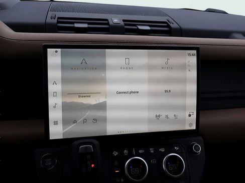 New 2026 Land Rover Defender 110 S AWD/4WD image 22