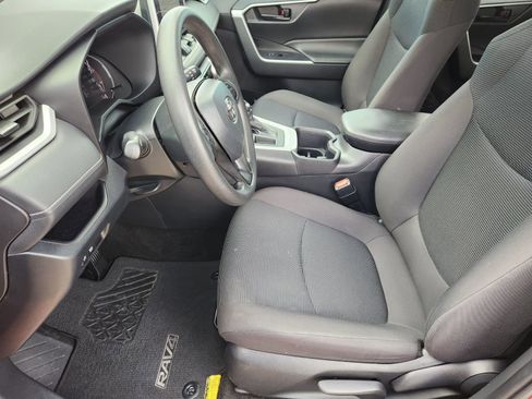 Used 2024 Toyota RAV4 LE image 16