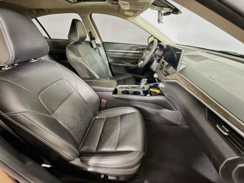 Used 2023 Nissan Altima 2.5 SL FWD image 28