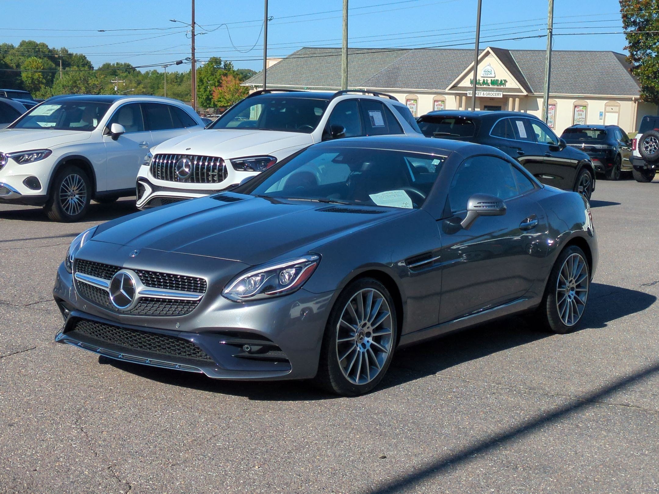 Used 2018 Mercedes-Benz SLC 300 image 7