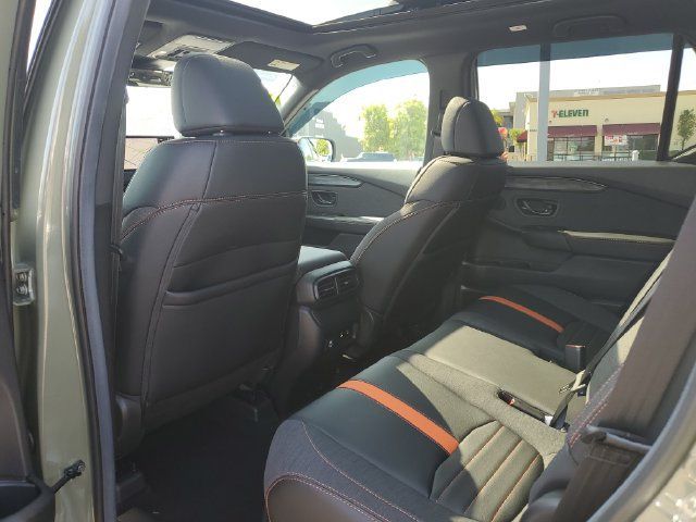 Certified 2026 Honda Passport TrailSport image 14