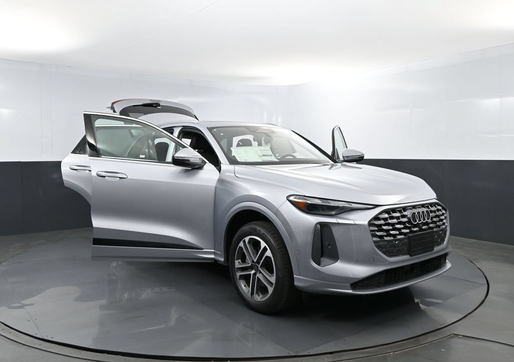 New 2026 Audi Q5 Premium AWD/4WD image 27