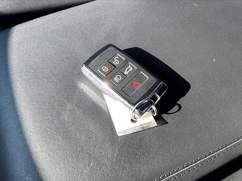 Certified 2023 Land Rover Range Rover Sport SE Dynamic image 10