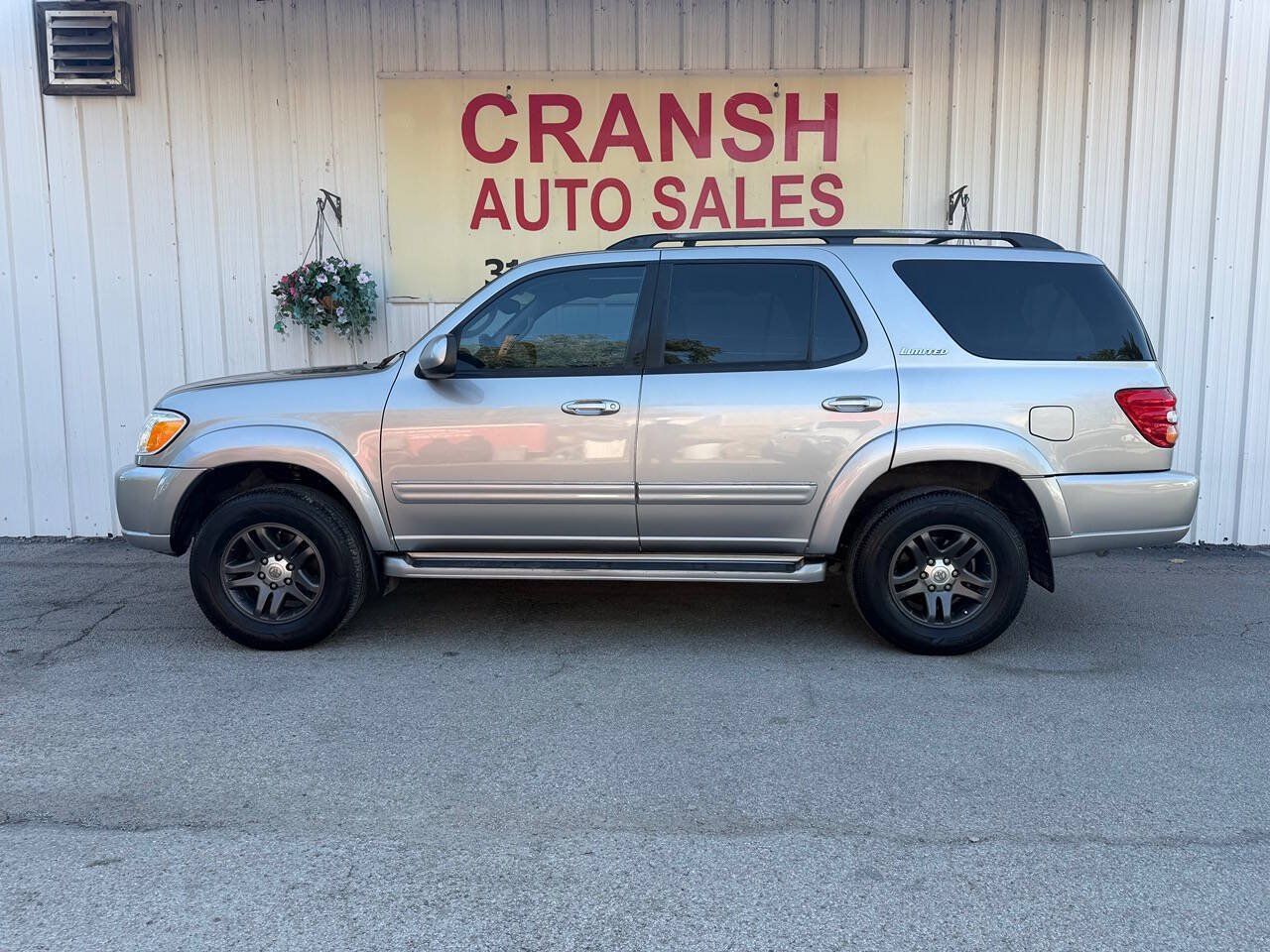 Used 2003 Toyota Sequoia Limited RWD image 6
