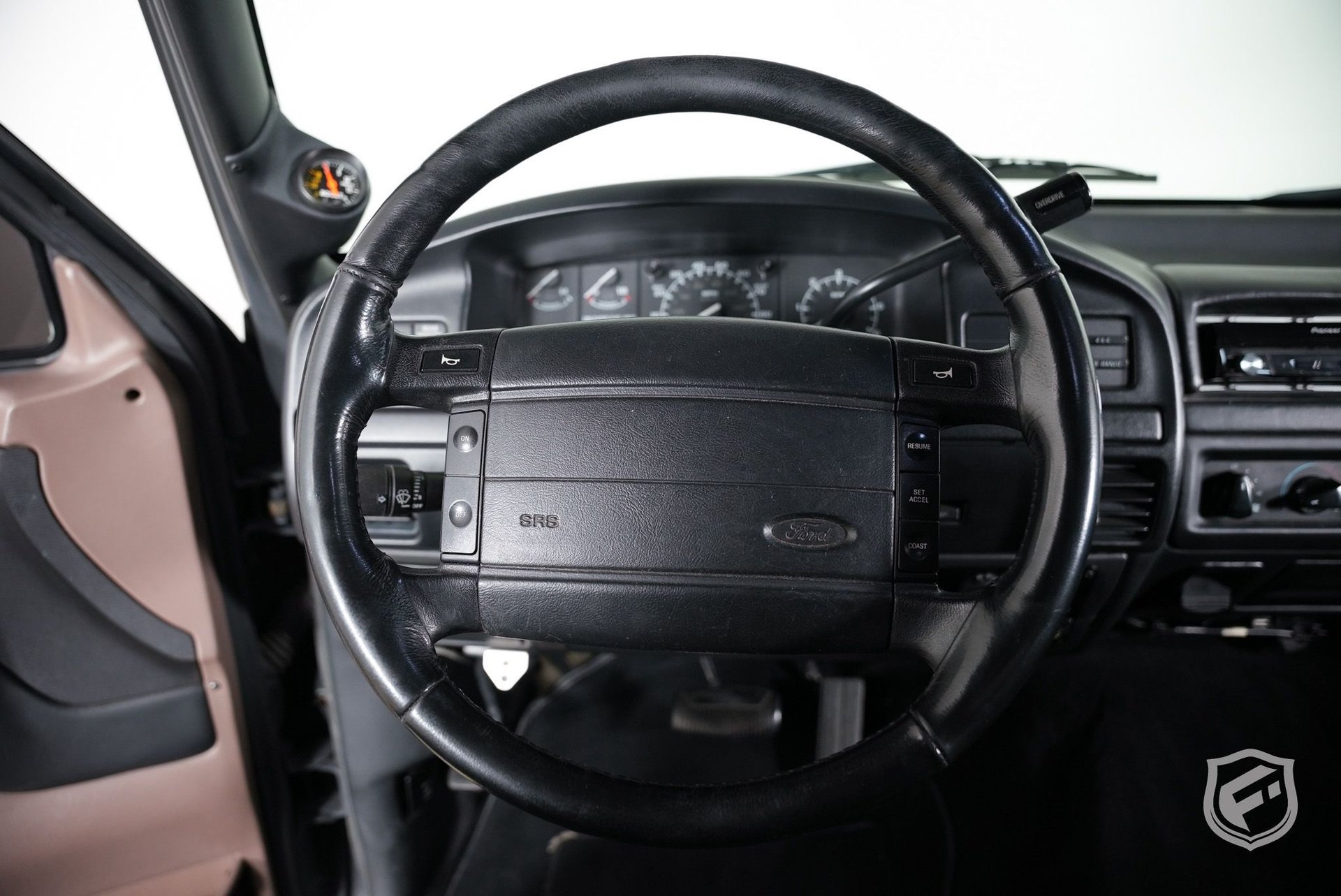 Used 1996 Ford Bronco Eddie Bauer AWD/4WD image 19