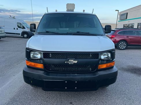 Used 2015 Chevrolet Express 3500 w/ Cold Climate Package image 8