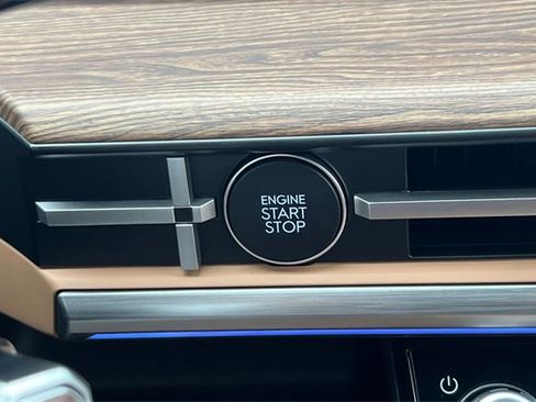 New 2026 Hyundai Santa Fe Limited image 24