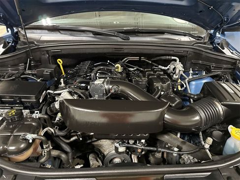 Used 2023 Dodge Durango GT image 26