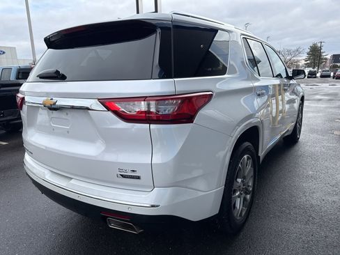 Used 2018 Chevrolet Traverse Premier image 6