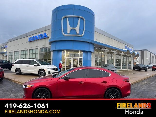 Used 2025 MAZDA MAZDA3 s FWD image 1