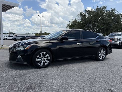 Used 2020 Nissan Altima 2.5 S FWD image 9