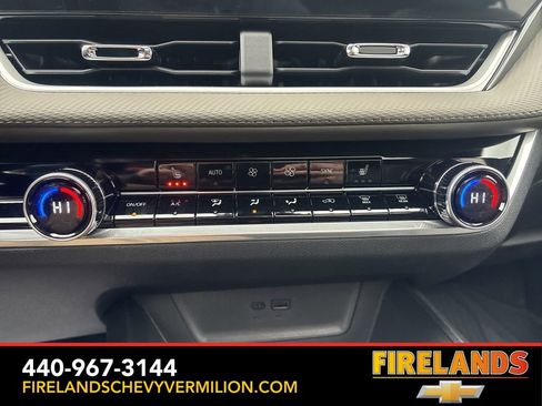 New 2026 Chevrolet Equinox LT w/ Convenience Package II image 5