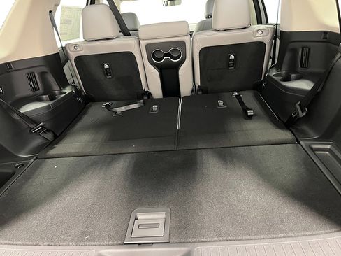 New 2025 Honda Pilot EX-L image 34