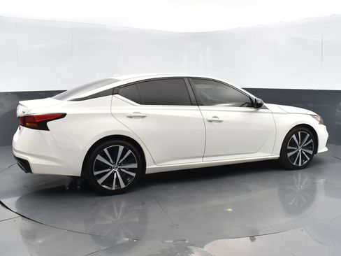 Used 2019 Nissan Altima 2.5 SR image 4