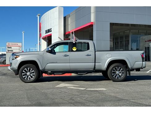 Certified 2021 Toyota Tacoma Limited image 7