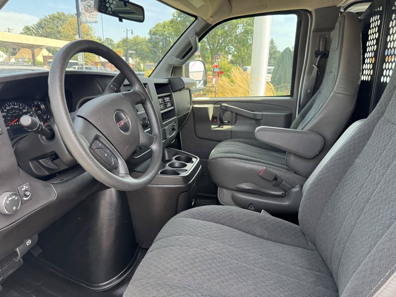 Used 2024 GMC Savana 2500 w/ Driver Convenience Package RWD image 17