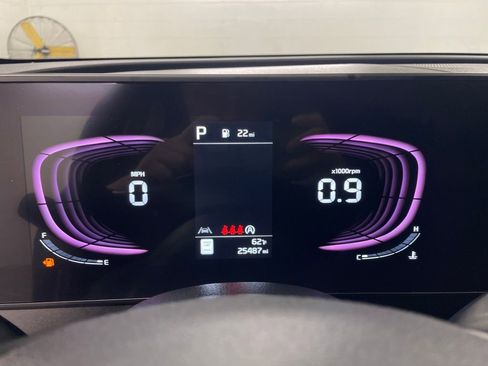 Used 2023 Kia Sportage EX image 23