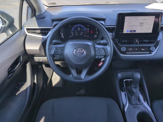 Used 2026 Toyota Corolla LE FWD image 15