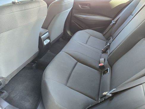 Used 2023 Toyota Corolla LE image 29
