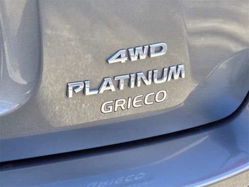 Used 2019 Nissan Pathfinder Platinum image 7