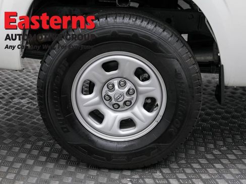 Used 2023 Nissan Frontier S w/ Technology Package image 30